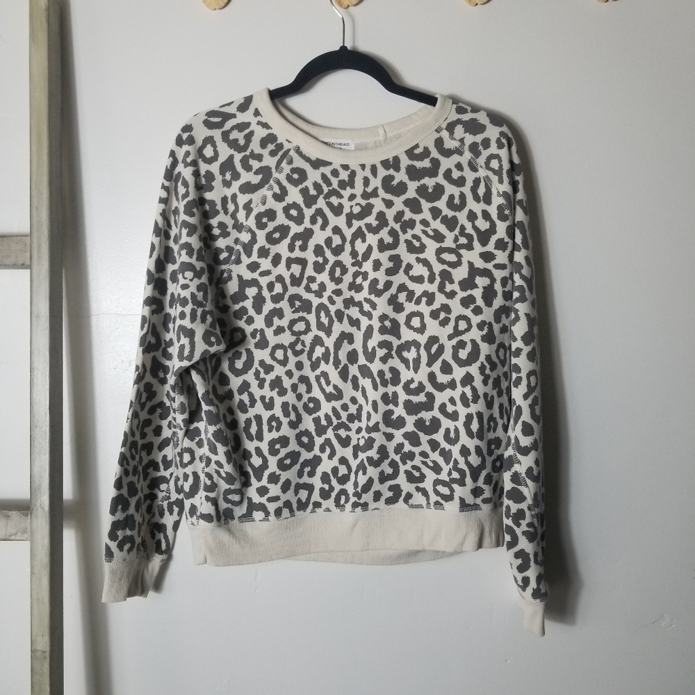 GRAYSON THREADS ANIMAL PRINT SWEATSHIRT SIZE MEDIUM